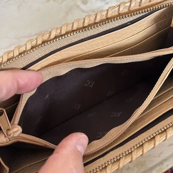 Kenneth Cole Leather Wallet - Picture 11 of 12